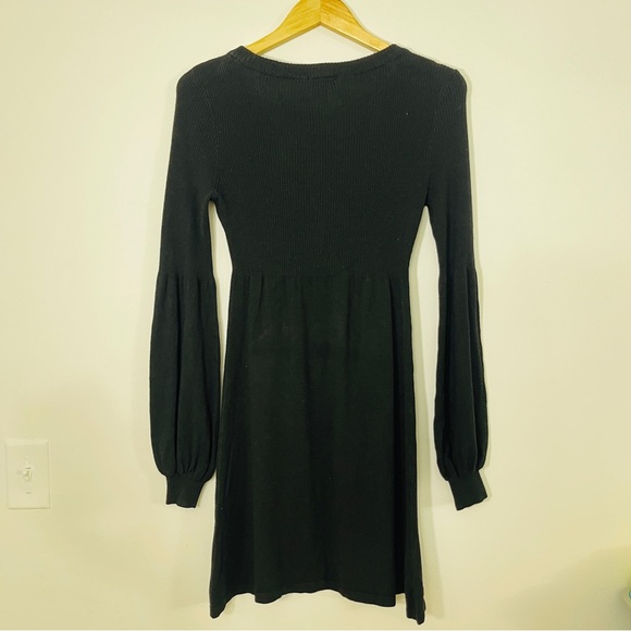 H&M- lightweight wool Black dress- Size S - Picture 4 of 12